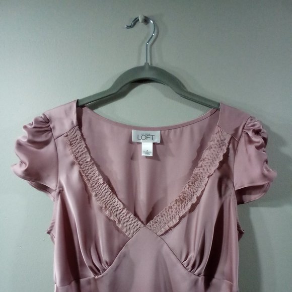 Ann Taylor Loft pink blouse, with lace accents, gathered cap sleeves - Picture 1 of 9